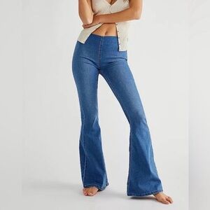 Free People Penny Pull-On Flare Jeans